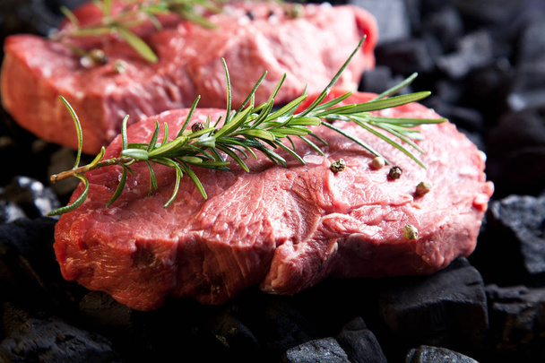 Beef steak on the charcoal. - Zdjęcie, obraz