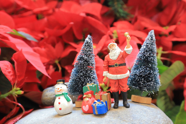 décoration doux jouet drôle Père Noël figure
 - Photo, image