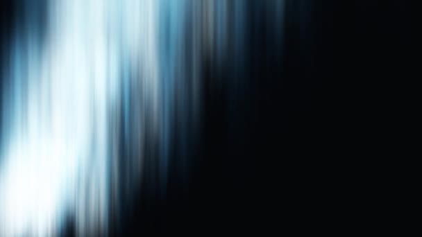 Abstracte aurora borealis in blauwe en witte kleuren op zwarte achtergrond. Animatie van mooie aurora borealis effect met groene lichten op zwarte achtergrond. - Video