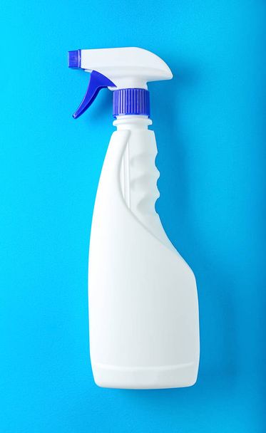 Bottle of detergent on color background - Photo, Image