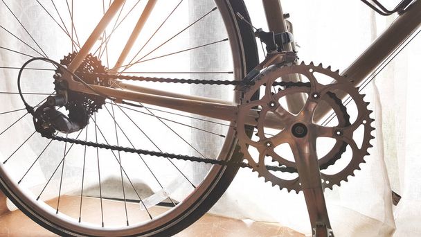 close-up shot of old retro bicycle detail crankset  - Zdjęcie, obraz