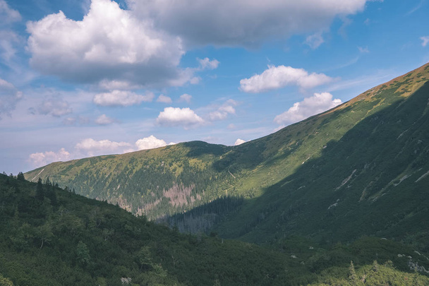 Batı Karpat Dağları açık gün Tatra yürüyüş rotaları - Fotoğraf, Görsel
