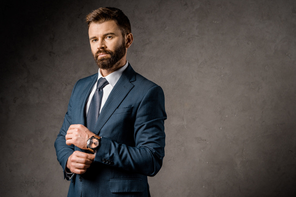 successful bearded businessman standing in formalwear  - Photo, Image