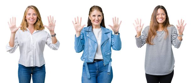 Collage de groupe de trois belles femmes sur fond blanc isolé montrant et pointant vers le haut avec les doigts numéro dix tout en souriant confiant et heureux
. - Photo, image
