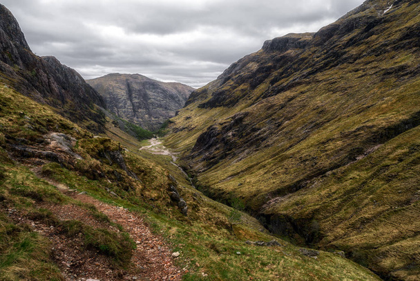 verloren gegangenes Tal in glen coe, Schottland, schottische Berglandschaft - Foto, Bild