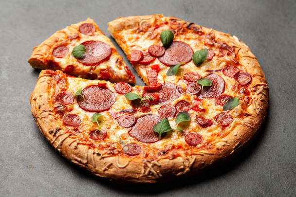 Pizza with salami and chorizo - Foto, imagen
