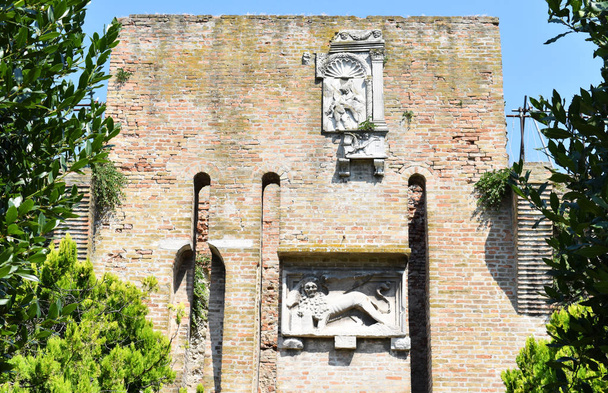 Rocca Bracaleone, Ravenna, Włochy - Zdjęcie, obraz