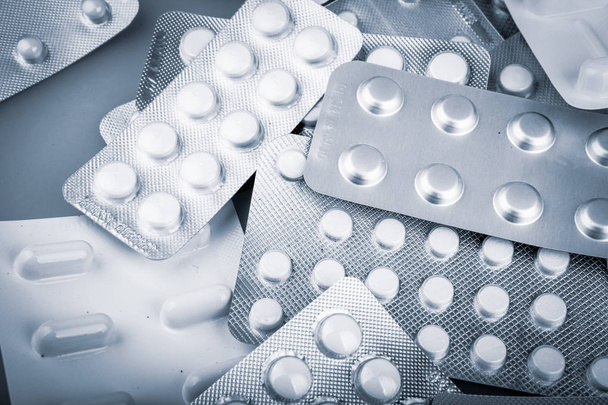 Tabletli Birçok Kabarcık - Fotoğraf, Görsel