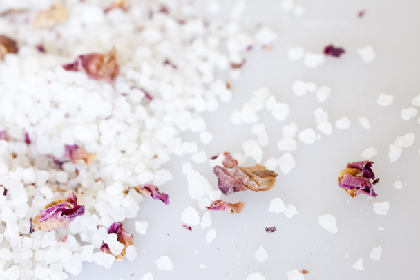 Bath salt with rose petals - Photo, Image