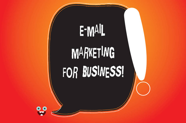 A kézírás szöveg, E Mail Marketing az üzleti írás. Koncepció, azaz levelezési, mint reklám kampány stratégiák üres színes beszéd buborék vázolt felkiáltójel Monster arc ikonnal. - Fotó, kép