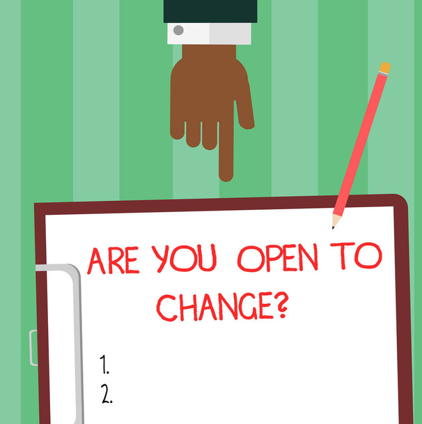 Schreiben Sie Notizen, die zeigen, dass Sie offen für Veränderungen sind. Business-Foto-Präsentation sagen Sie uns, ob Ihr Geist offen für Änderungen ist hu Analyse Hand zeigt auf Klemmbrett mit Papier und Bleistift. - Foto, Bild