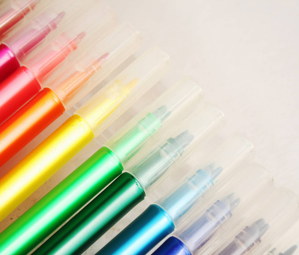 Set of color pens - 写真・画像