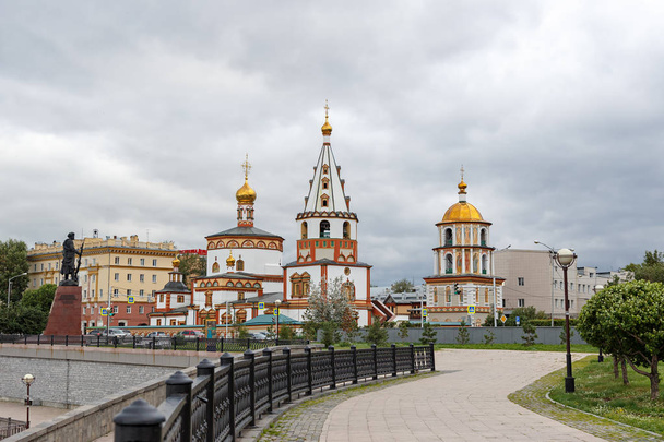 Venäjä, Irkutsk - 25. heinäkuuta 2018: Herran ilmestyksen katedraali. Ortodoksinen kirkko, Katolinen kirkko
 - Valokuva, kuva