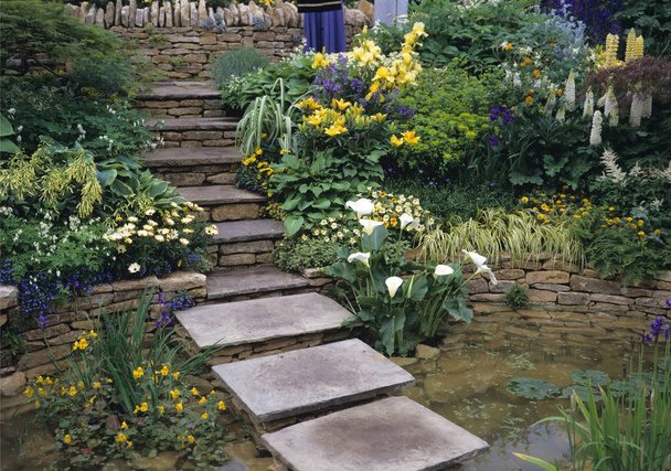 Flagstone steps over pool wit - Photo, Image
