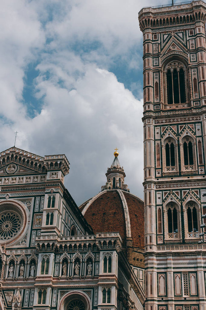 Hermosa e histórica arquitectura de las calles de Florencia en Italia
 - Foto, imagen