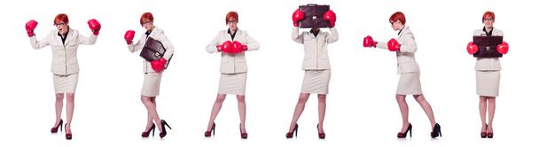 白い上にボクシングの手袋を持つ女性ビジネス女性 - 写真・画像