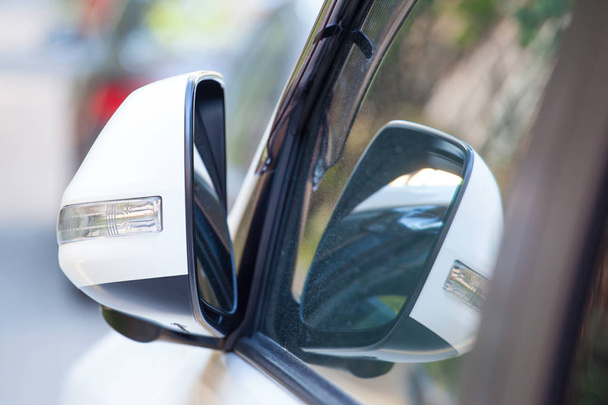 side mirror in a modern car - Foto, Bild