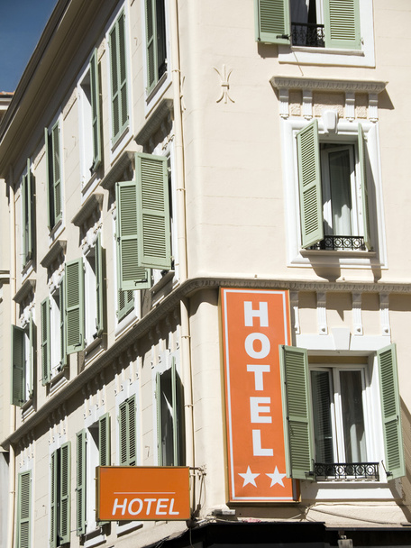 tipica architettura alberghiera francese Nizza Francia
 - Foto, immagini