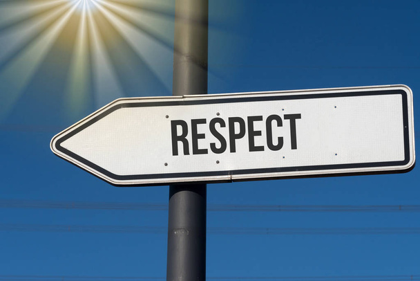 Pfeil und Verweis auf den Respekt - Foto, Bild