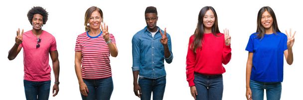 Samenstelling van Afro-Amerikaanse, Spaanse en chinese groep mensen over geïsoleerde witte achtergrond weergeven en met de vingers omhoog nummer drie terwijl lacht zelfverzekerd en blij. - Foto, afbeelding
