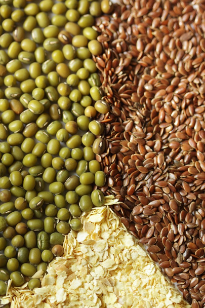 Mung fasulye, keten tohumu ve soya gevreği - Fotoğraf, Görsel