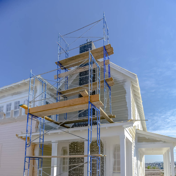 Andaimes sobre construção de novas casas em Utah
 - Foto, Imagem
