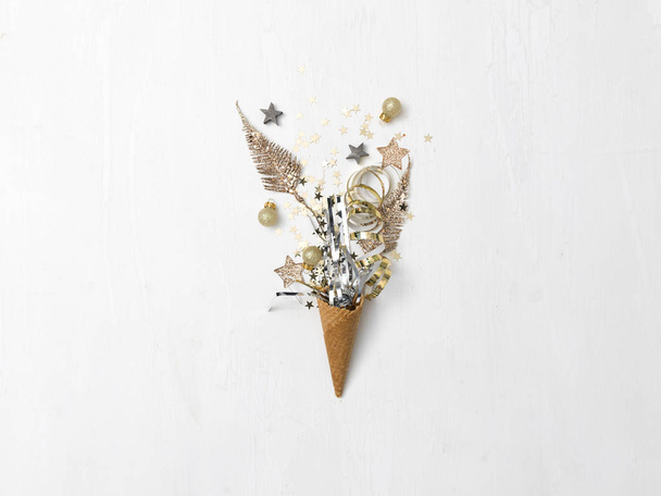 new year composition with ice cream cone and items isolated on white background - Foto, afbeelding