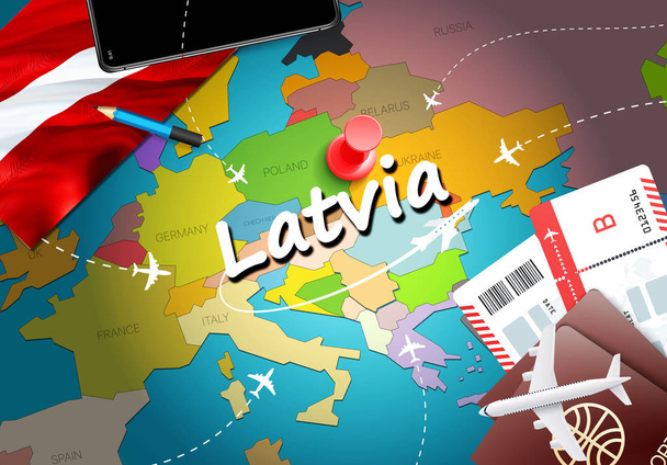 Letónia viagem conceito mapa fundo com aviões, bilhetes. Visite a Letónia conceito de viagem e destino turístico. Bandeira da Letónia no mapa. Aviões e voos para a Letônia feriados para Riga, Jurmal
 - Foto, Imagem