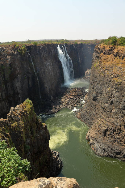 De Victoria Falls en de Zambezi tussen Zambia en Zimbabwe - Foto, afbeelding