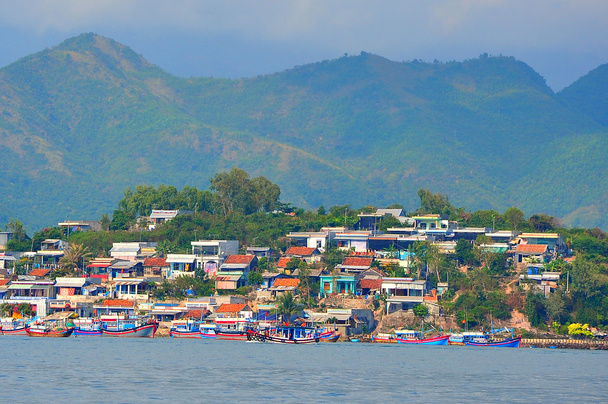 Рибальське село в місті Нячанг, в центральній частині В'єтнаму - Фото, зображення