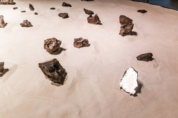 Collecte de météorites de fer et de pierre
 - Photo, image