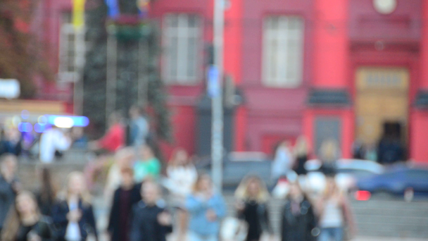 Расширенный обзор красного здания Национального университета имени Тараса Шевченко в Киеве
 - Кадры, видео