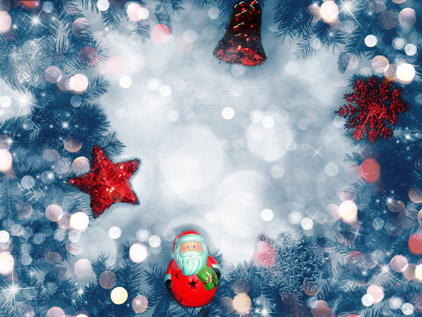 ガーランド ライトとデコレーション モミ枝フレーム クリスマス背景 - 写真・画像