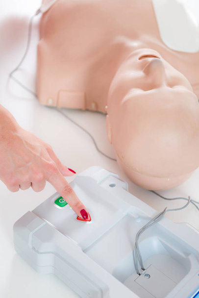 Szkolenia pierwszej pomocy - resuscytacji krążeniowo-oddechowej. Kurs pierwszej pomocy. - Zdjęcie, obraz