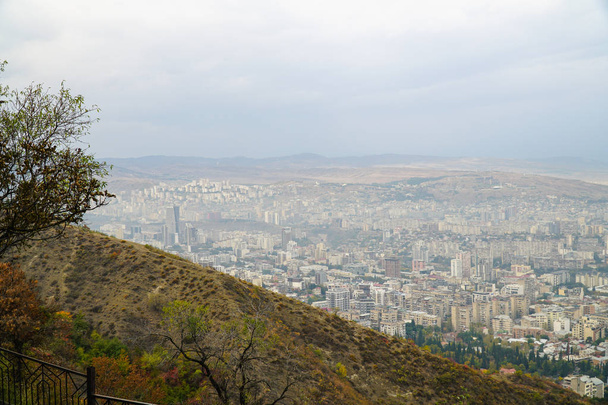 グルジアの首都トビリシ - 写真・画像