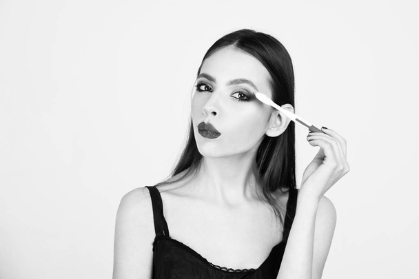 girl with teeth brush, has fashionable makeup - Fotografie, Obrázek