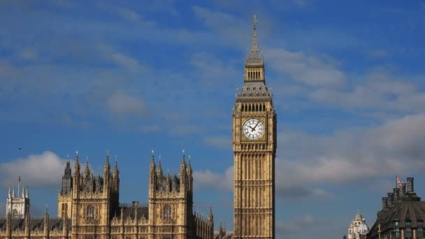 Westminster Parlamento Binası ve big ben Londra, İngiltere - Video, Çekim