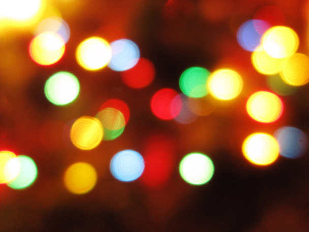 fond abstrait coloré flou guirlande de lumière de Noël
 - Photo, image