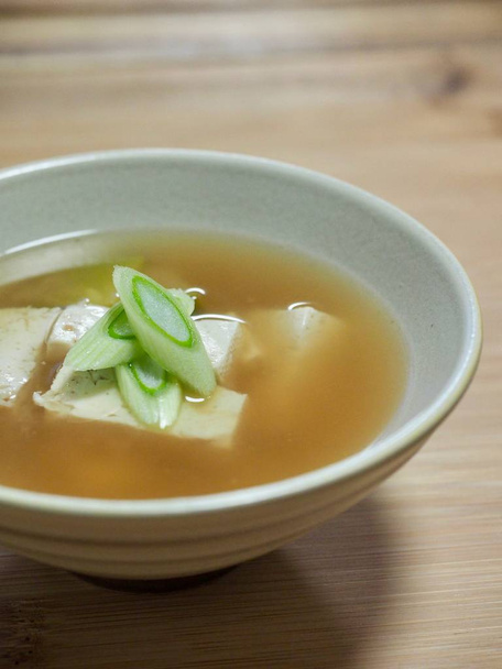 Aziatisch eten miso soep - Foto, afbeelding