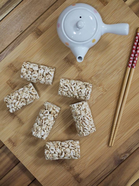 koreanische Kekse Gerste Milchreis, geschwollener Reis - Foto, Bild