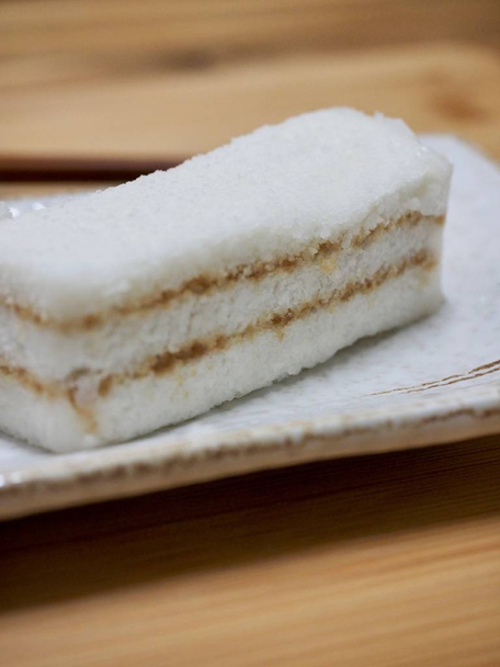 Comida coreana Pastel de arroz blanco nieve
  - Foto, imagen
