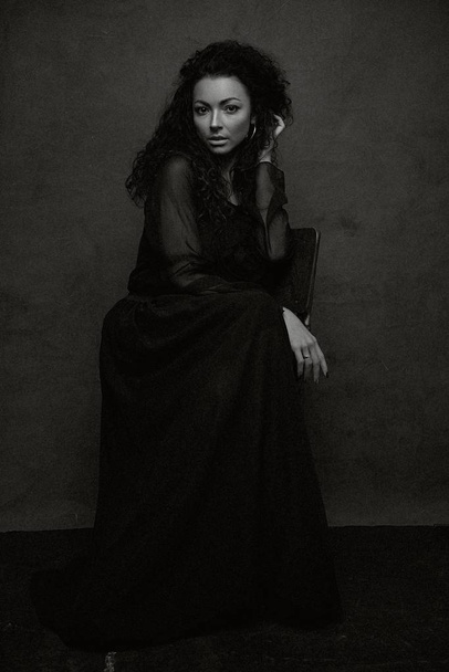 beauty shot of gorgeous woman against studio background  - Valokuva, kuva