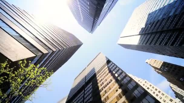 Magas, szög, kilátás a felhőkarcolók Manhattan, New York, Amerikai Egyesült Államok - Felvétel, videó