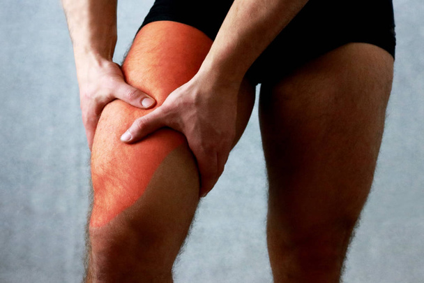 Pijn Musculus quadriceps femoris dij pijn benen passen spier - Foto, afbeelding