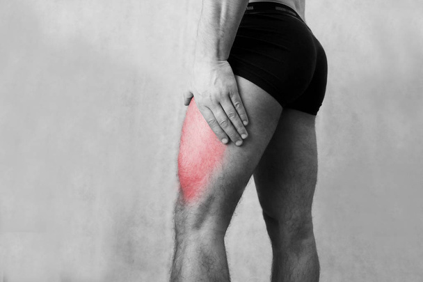 Douleur quadriceps femoris Douleur à la cuisse jambes ajustement musculaire
 - Photo, image
