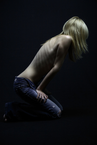 Young sensual woman in jeans - Zdjęcie, obraz
