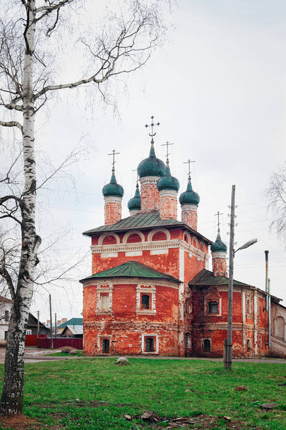Kirche auf St. Dmitry auf Blut in uglich im Gebiet Jaroslawl in Russland. - Foto, Bild