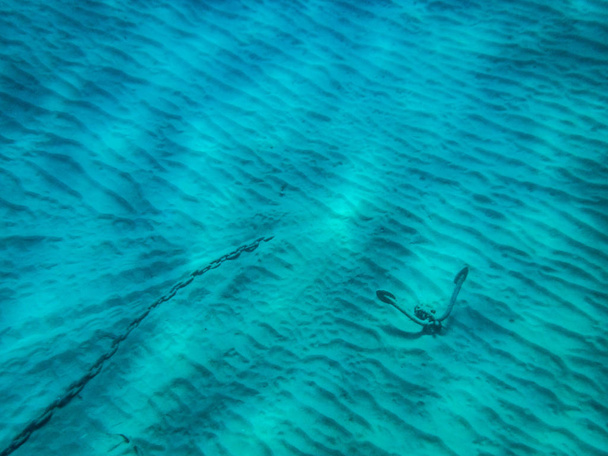 Ankkuri syvänmerellä, Kreeta, Kreikka
 - Valokuva, kuva
