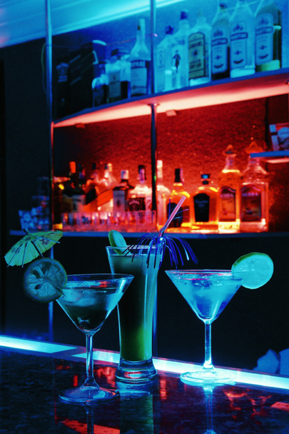 bancone bar nel night club - Foto, immagini