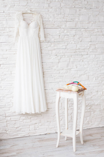 Wedding dress oand morning wedding decor - Фото, изображение